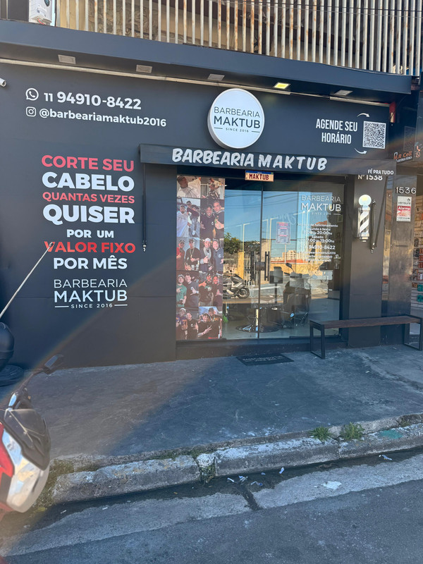 Fachada da Barbearia Maktub