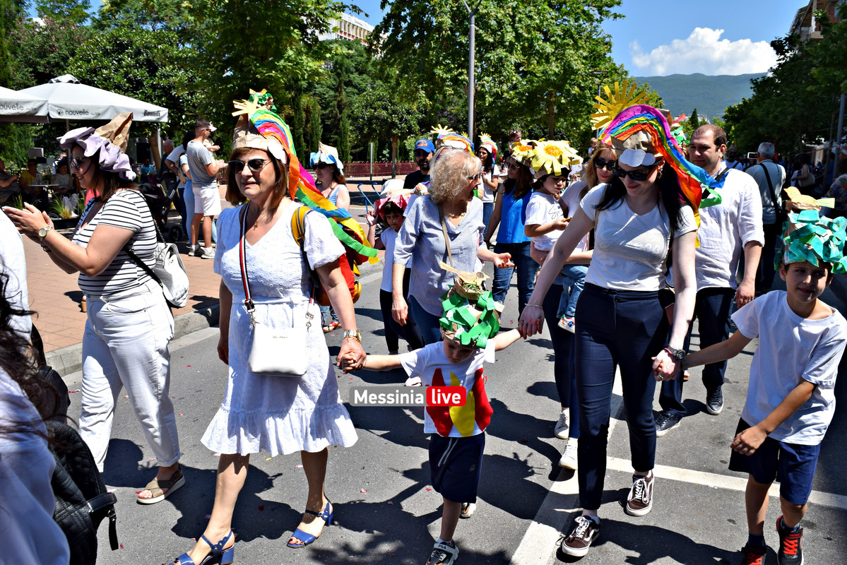 ΛΟΥΛΟΥΔΕΝΙΑ ΠΑΡΕΛΑΣΗ DSC_1495