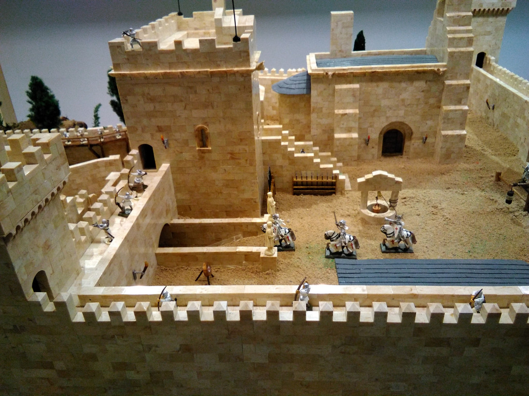 castillo gardeny