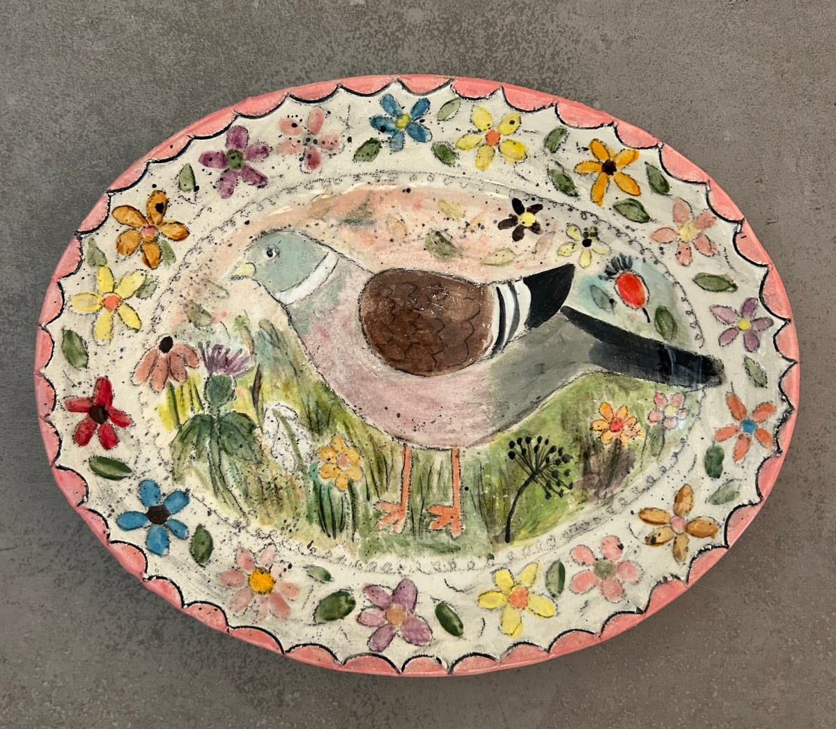 eastwoodfineart-amelia-tuttiett-pigeon-on-patrol-platter