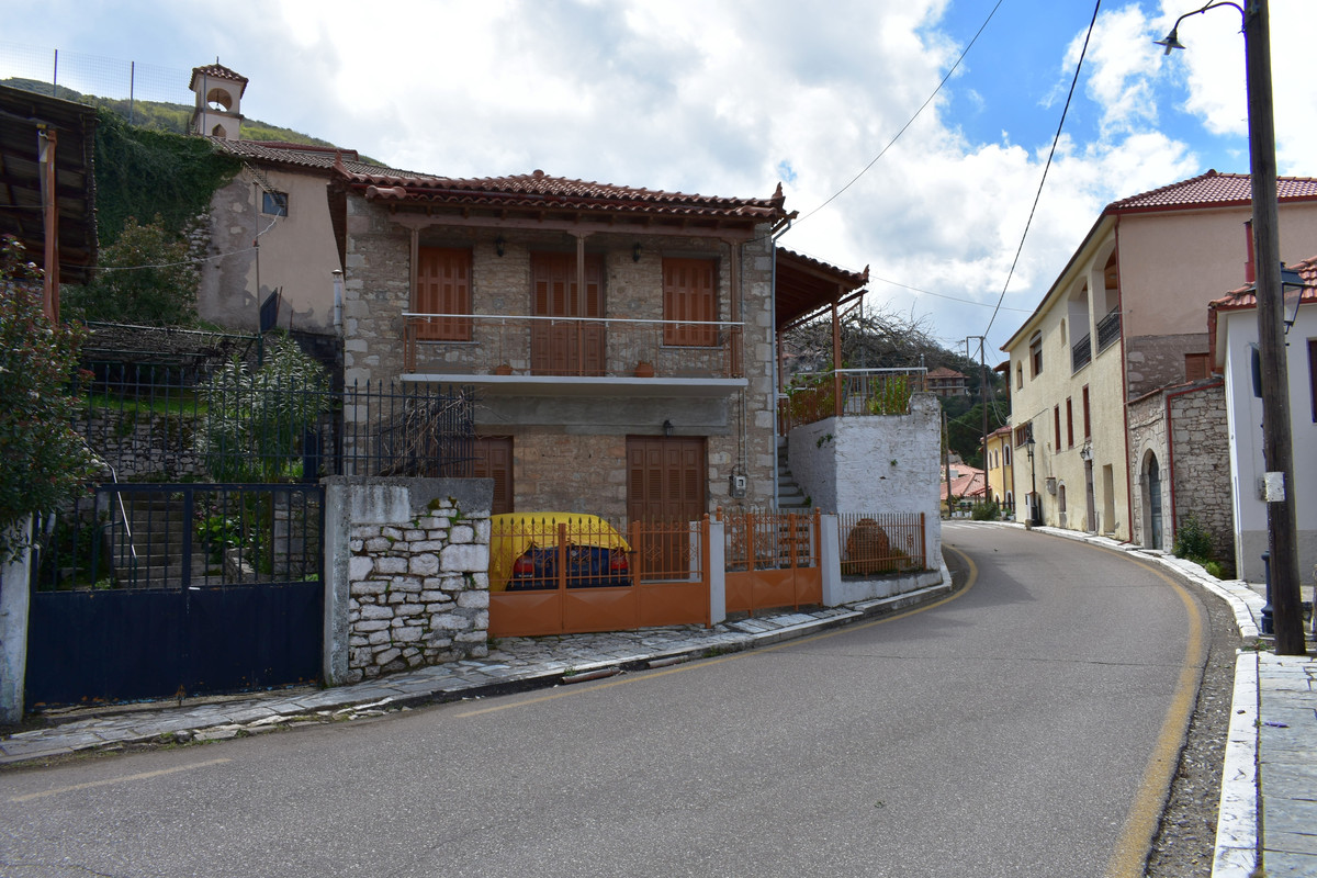 Ανδρίτσαινα