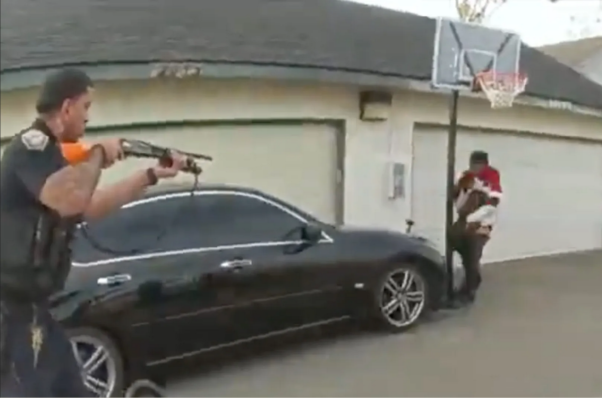 Policías de EU matan a mexicano en California