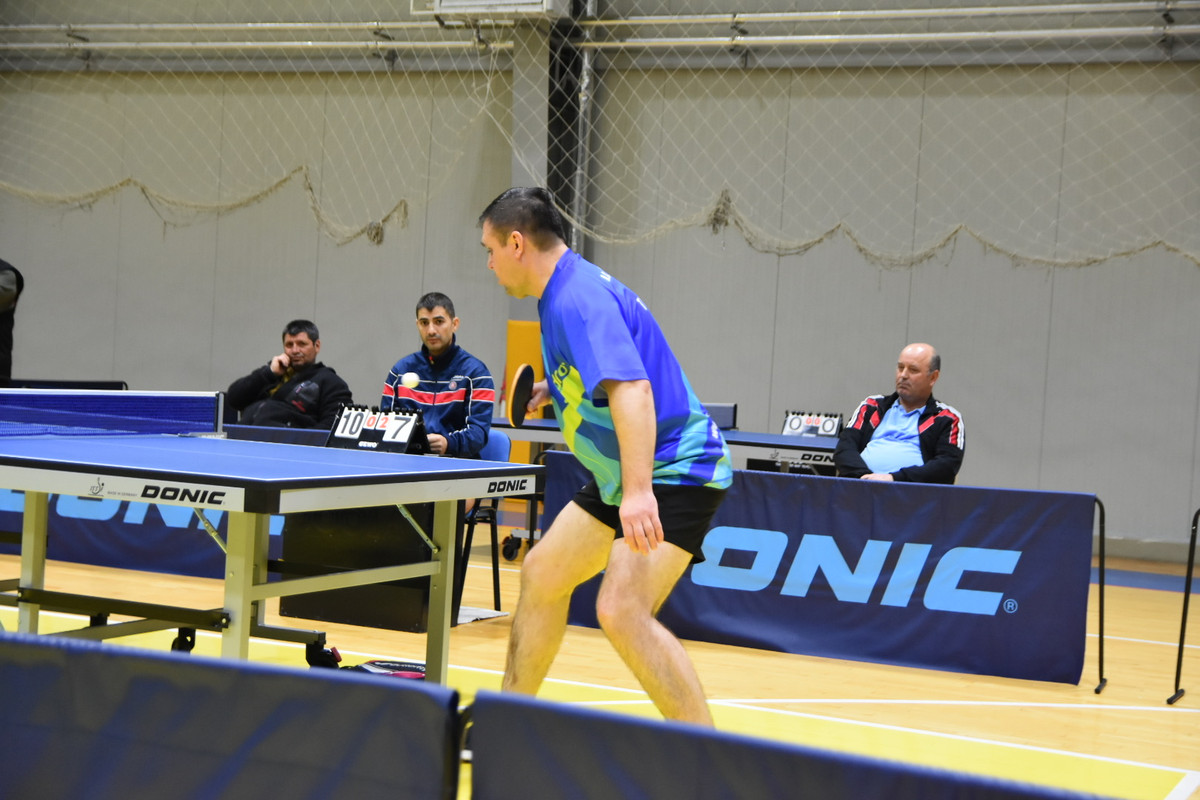 3F9502D7-E42D-4AC3-A213-E36B08467C66