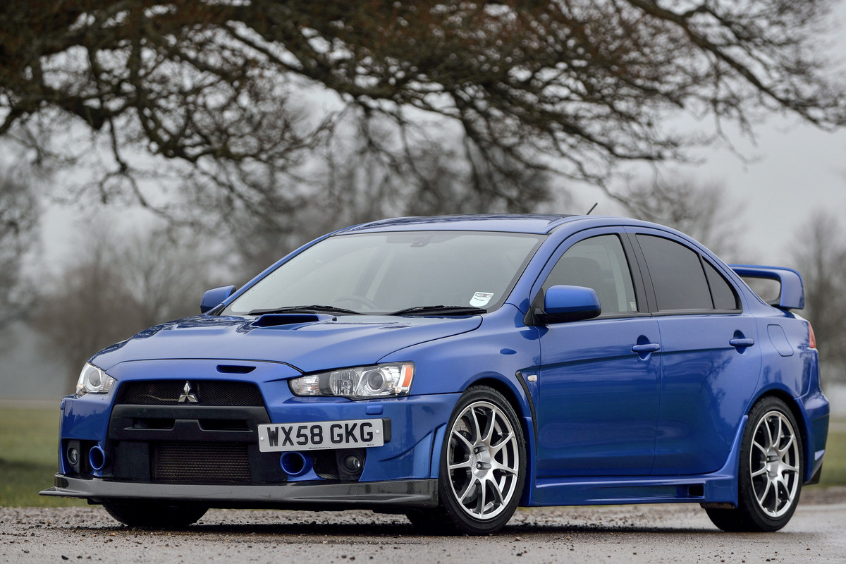 mitsubishi-lancer-evolution-x-fq-400-7.jpg