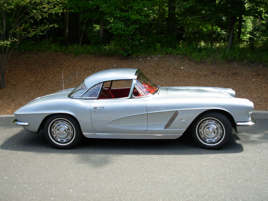 J's '62 Vette (54)