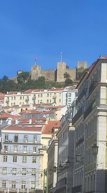 Escapada a Lisboa - Blogs de Portugal - Museo Jerónimos, Descubridores, Torre de Belem, iglesias y atardecederes (69)
