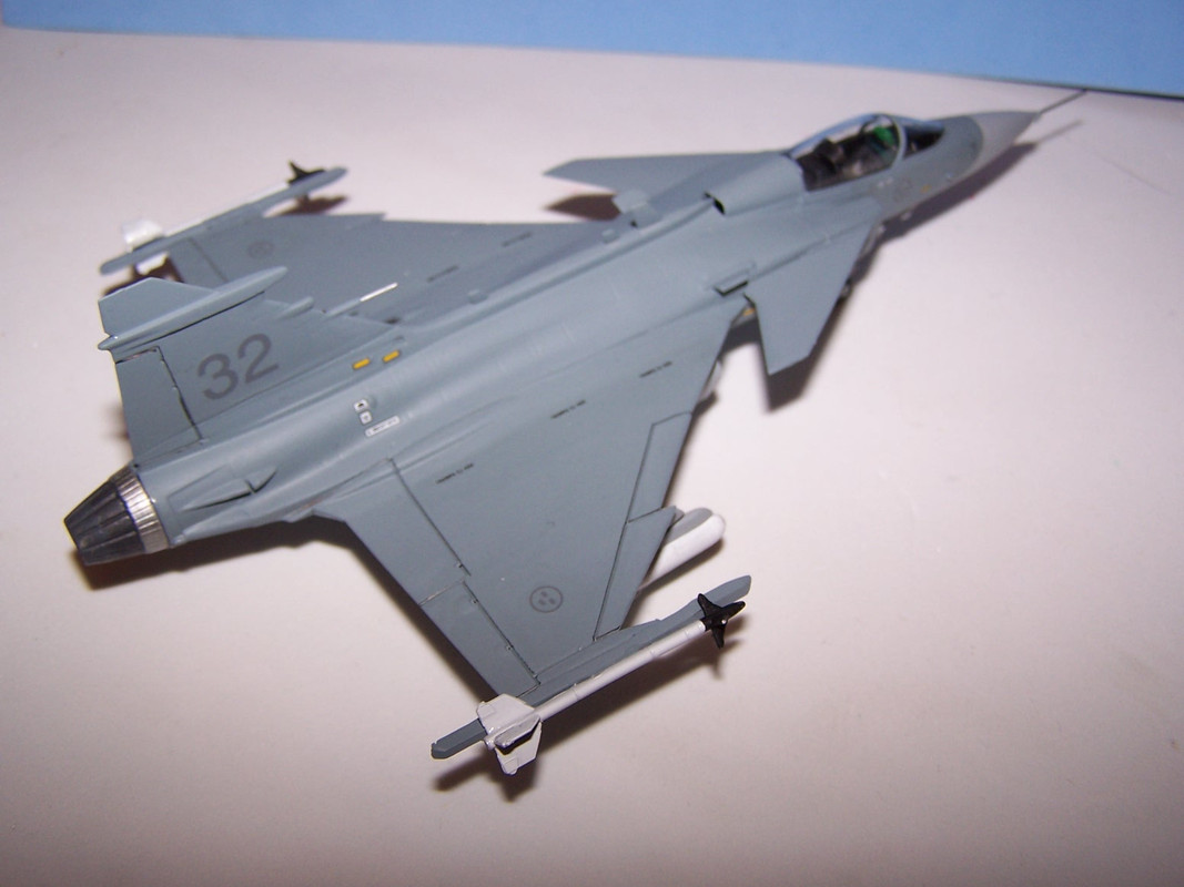 Italeri_GripenA_RS