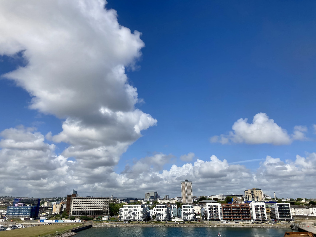 893DA53D-B3A5-4140-B1E9-993367746C3E