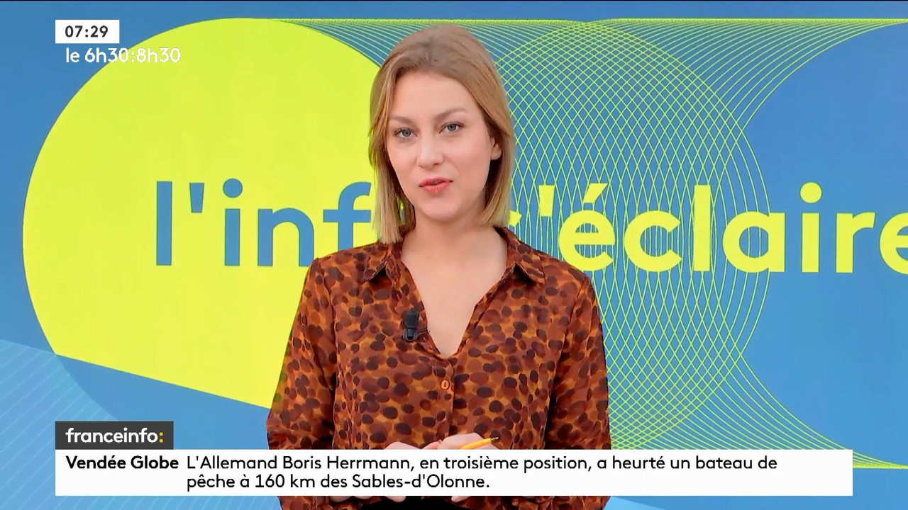 Alix Dauge 280121.mp4_snapshot_03.00_[2021.01.28_13.23.20]