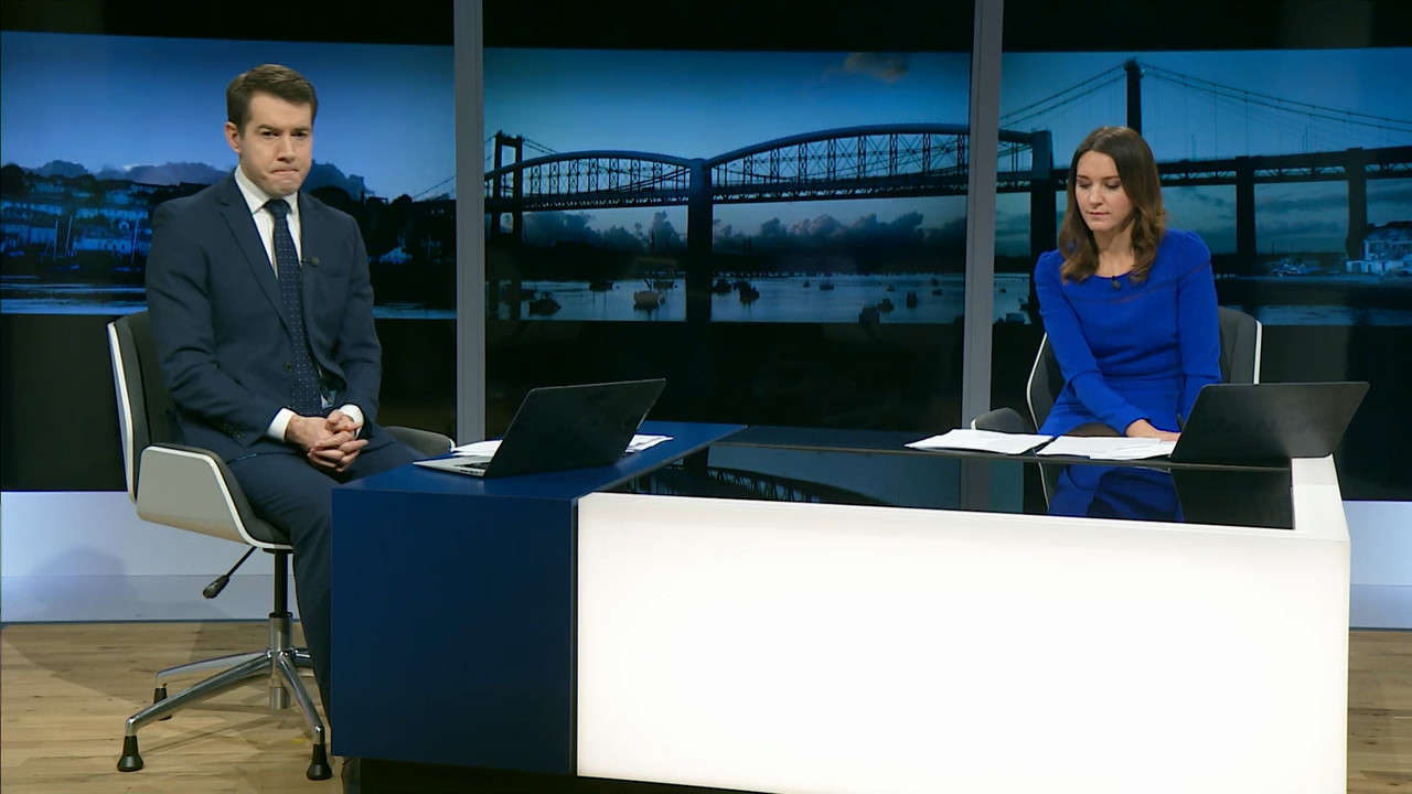 01.11 - 18.00.00 - ITV News West Country. News for Devon, Cornwall, S....ts_snapshot_23.43.372