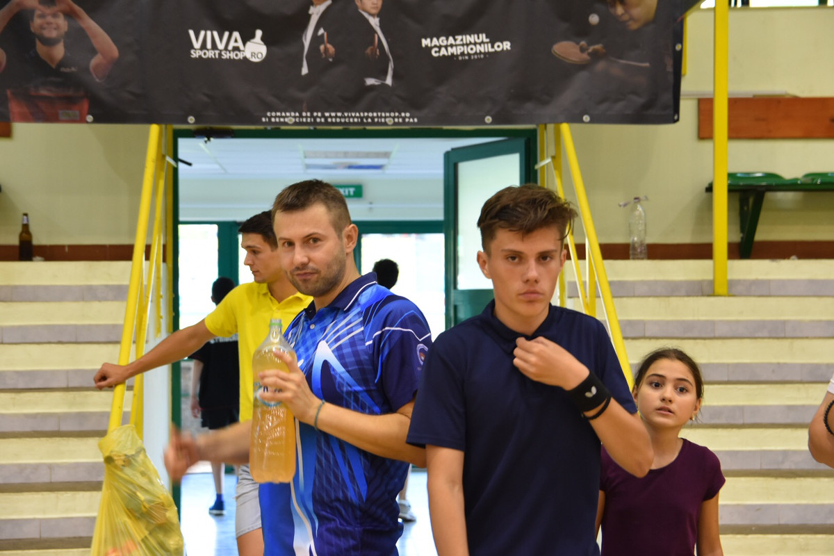 01C470F8-A6ED-489D-A5E0-AFCEADAA293B