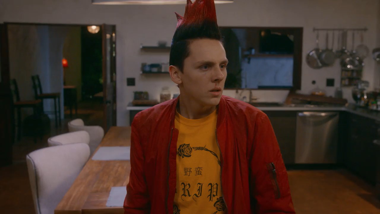 Cobra Kai (2021) Season 3 [Hindi + English] WebRip 480p 720p ESub - Complete Screenshot