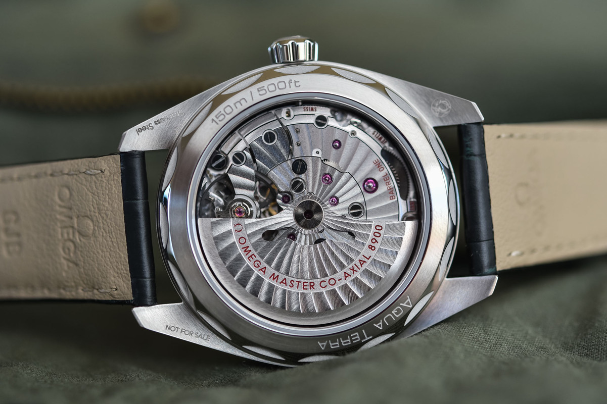 Omega-Seamaster-Aqua-Terra-150m-Master-Chronometer-41mm-Esfera-Verdel-220.13.41.21.10.001-Horas-y-Mi