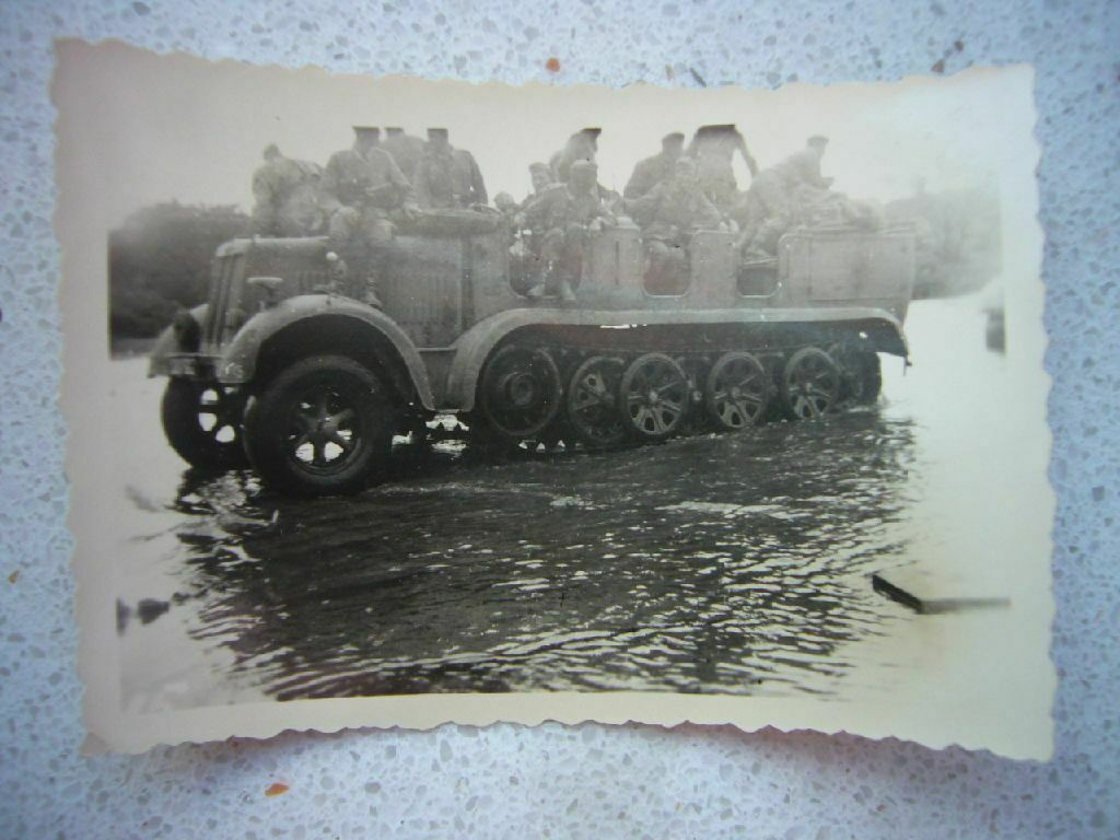 Foto Wehrmacht - tolle frühe Zugmaschine HALBKETTE Kettenfahrzeu