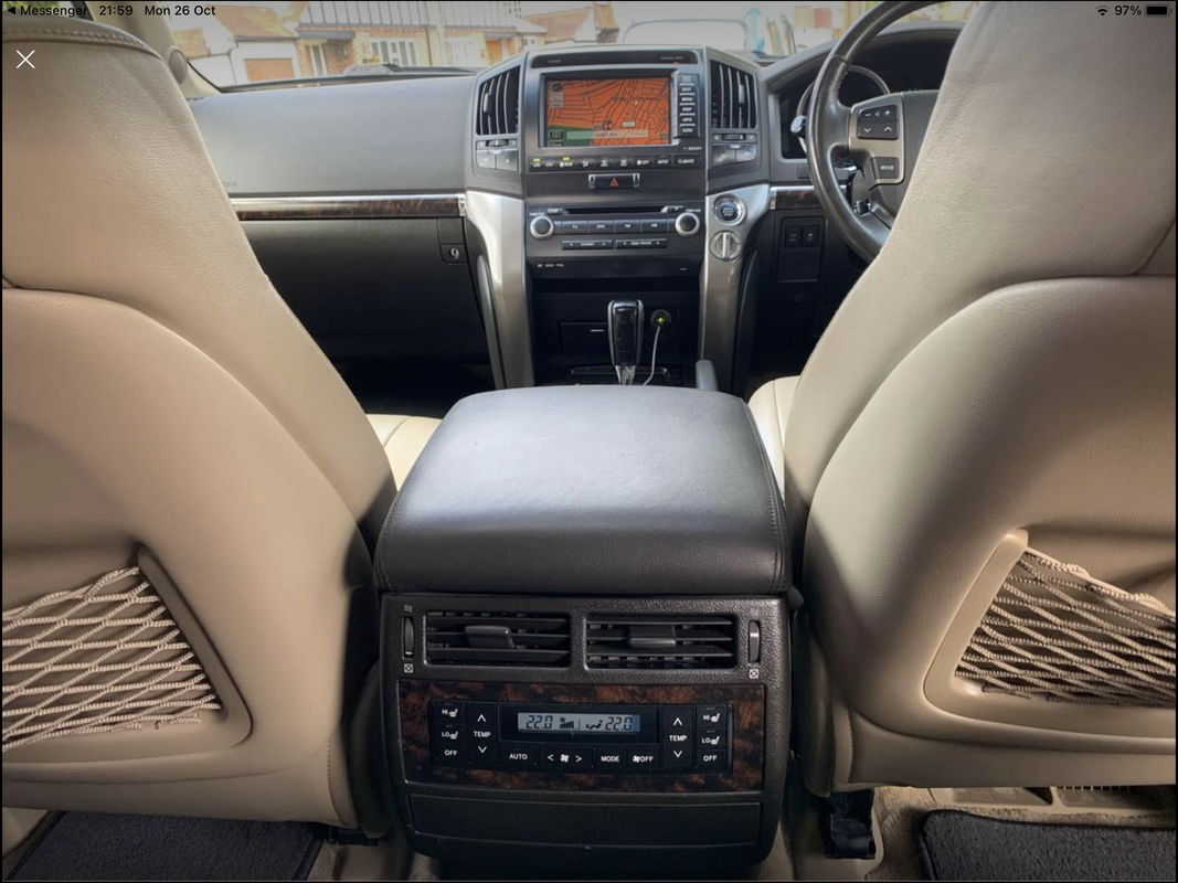 48B728A6-1203-4A23-A295-82D4E39ED23E