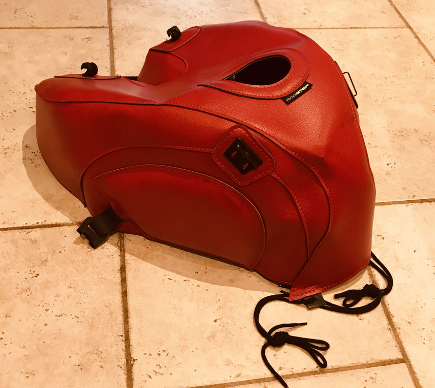 5F210940-BA89-4C8A-90AA-556E8B72A3C2