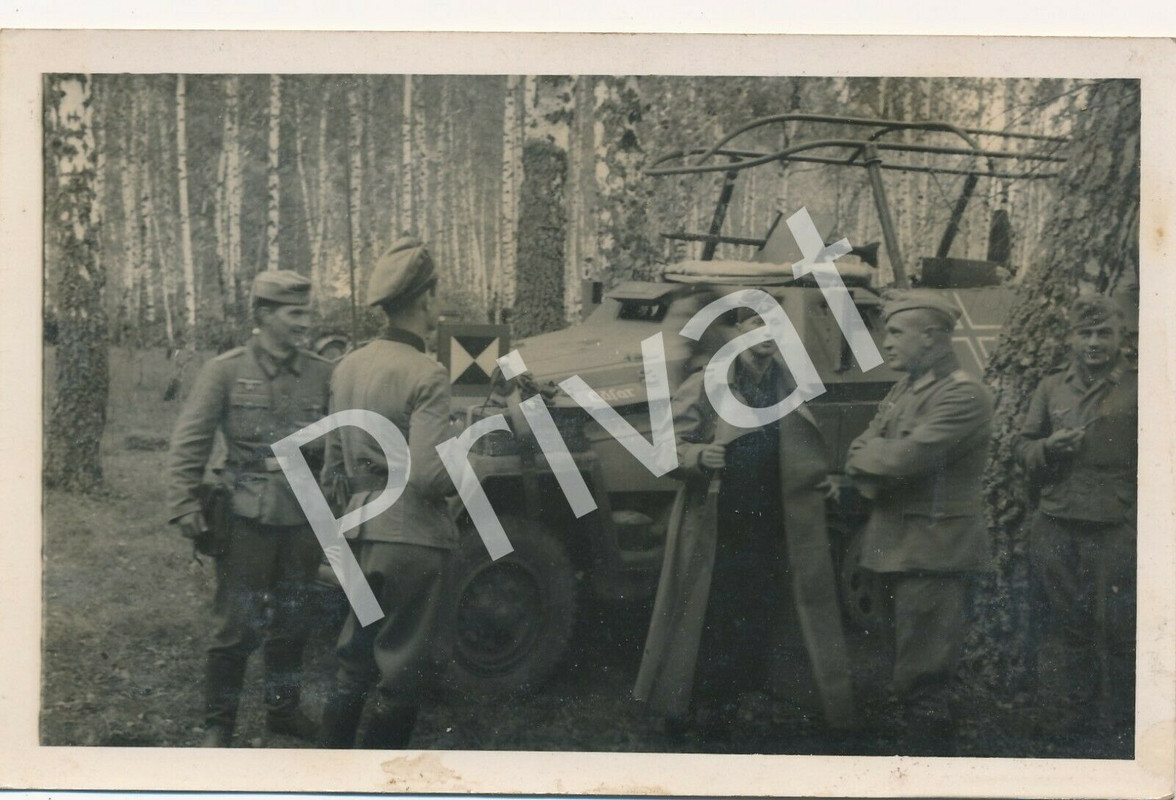 Wehrmacht Soldaten Panzerspähwagen Cäsar