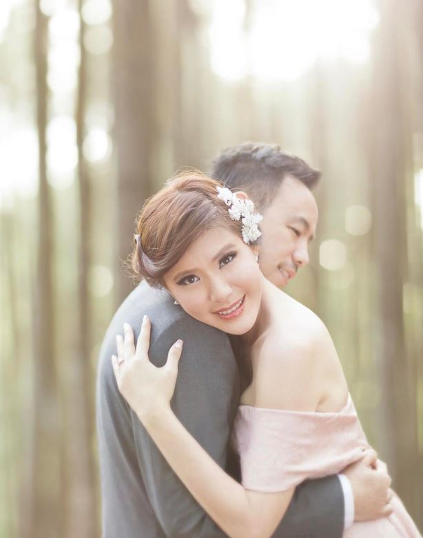 Olga Lydia dan Aris Utama