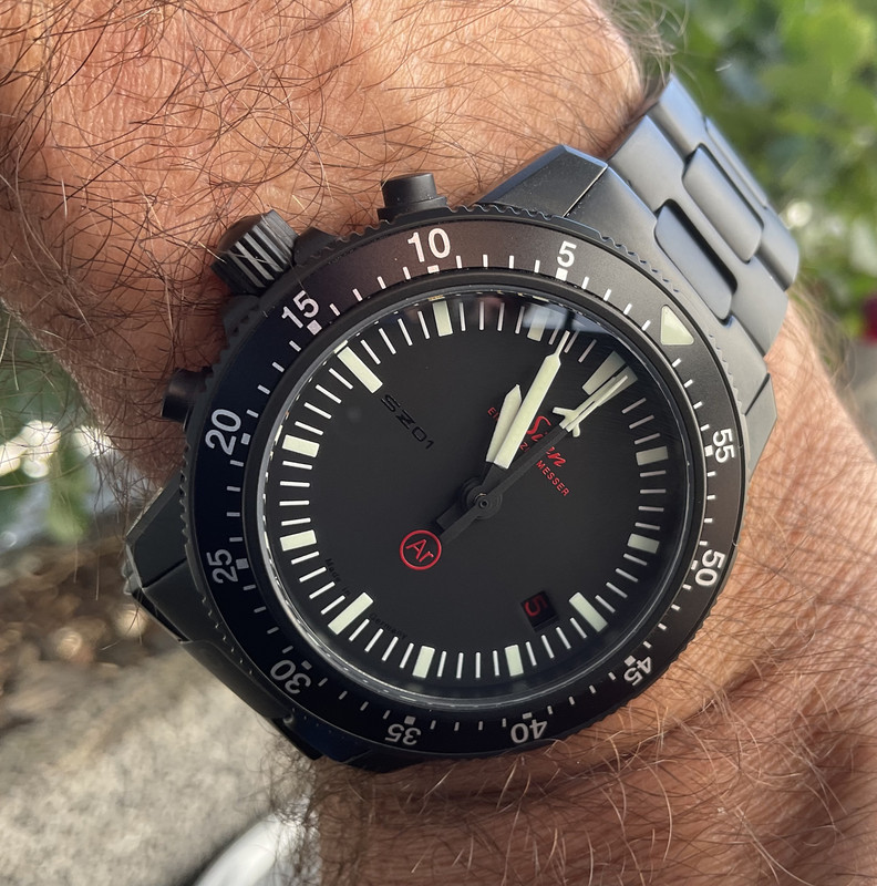 7F59BB8D-DA9F-4A79-AD63-5C62A347BF0E