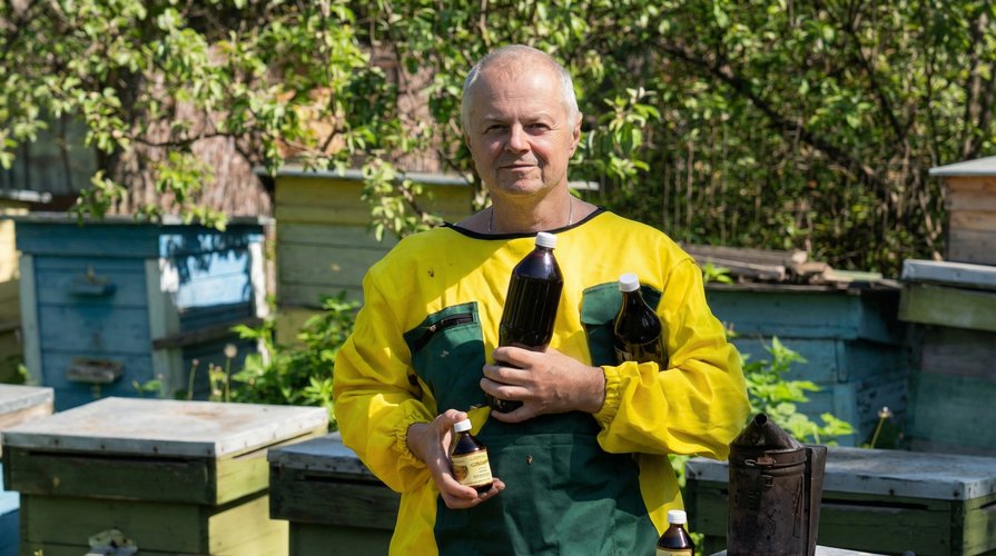 Пасечник Вадим Анатольевич Мостовенко