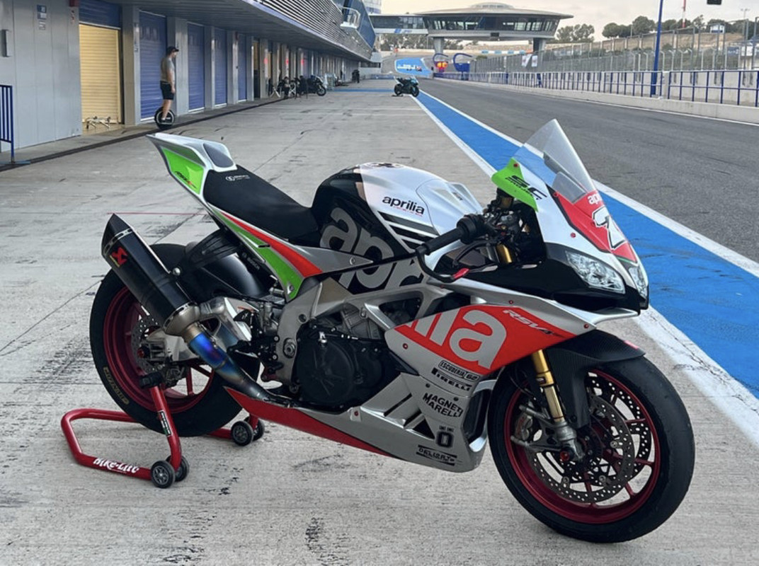 ED66AF34-5A02-42D9-A6EE-EDA41D31340C