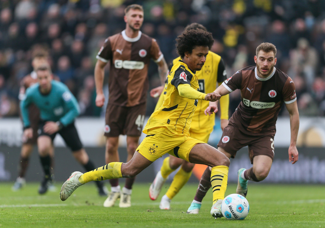 St. Pauli vs Dortmund, 23h30 ngày 23/08