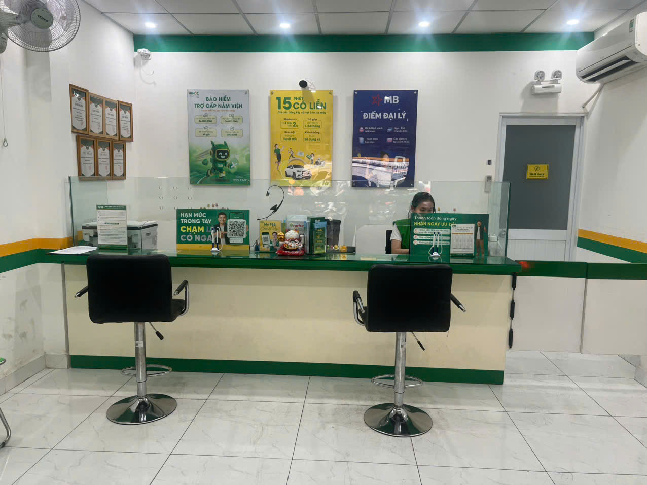 Không gian phòng giao dịch F88 558 Huỳnh Tấn Phát