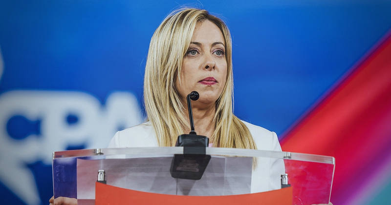 Giorgia Meloni: Yra planas sunaikinti mūsų visuomenę per masinę migraciją