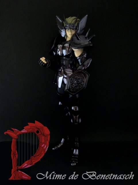 Persus Argol (Surplice)