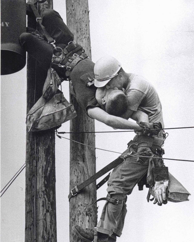 The-Kiss-of-Life-A-utility-worker-giving