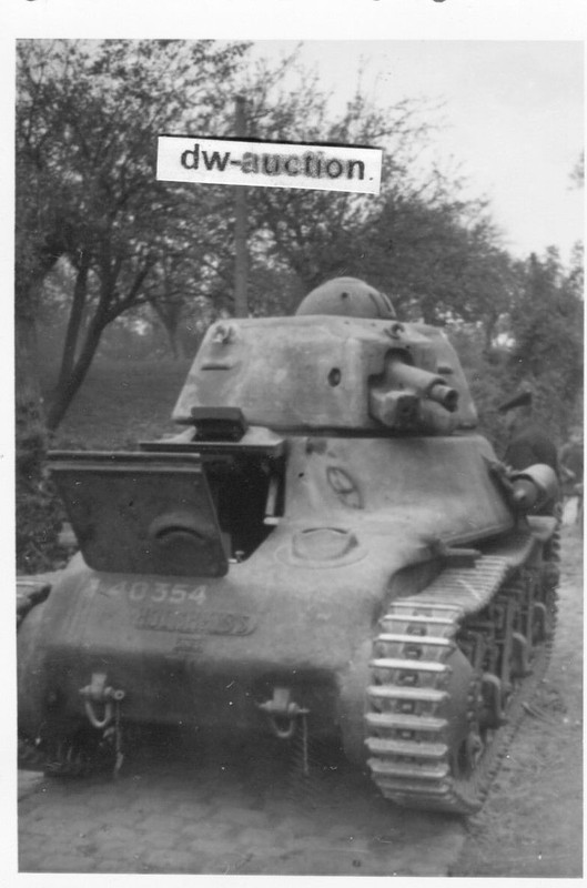 Frankreich , erbeuteter französischer Panzer mit