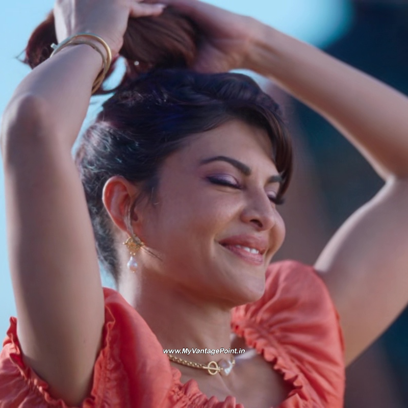 6-Jacqueline-Fernandez-in-Bachchhan-Paandey-My-Vantage-Point