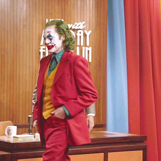 tumblr-02516c0e6cee5f750026f1780185dddcac-38349b62-540.gif