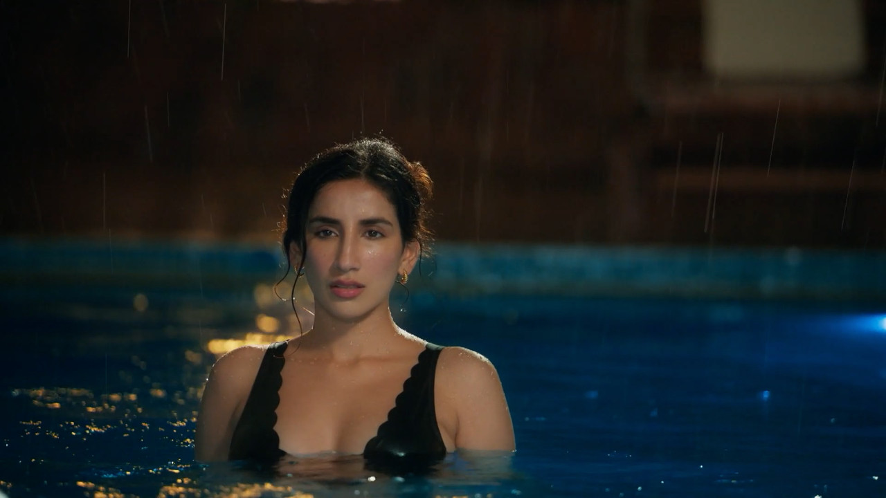 Illegal.S02_others.00_01_36_19.Still011