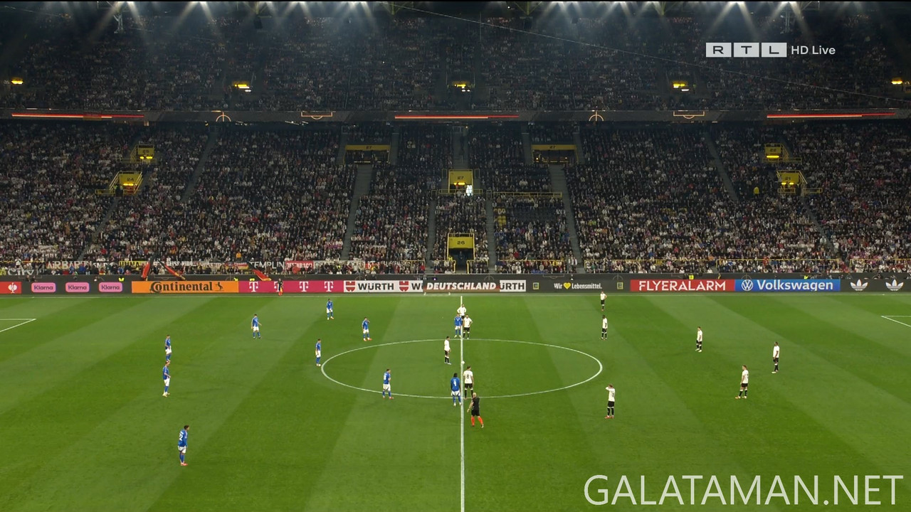 [Image: 03-23-20-10-00-RTL-HD-UEFA-Nations-Leagu...32-518.jpg]