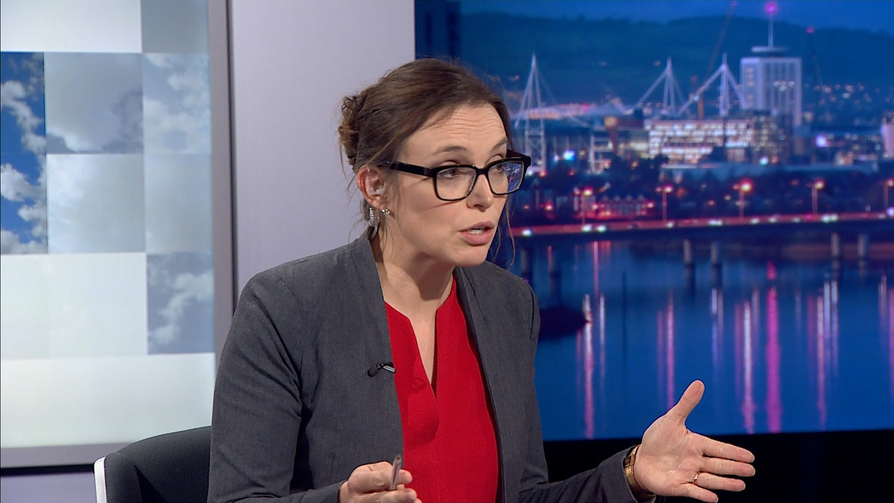 10.27 - 18.00.00 - ITV News Wales at Six..ts_snapshot_09.17.125