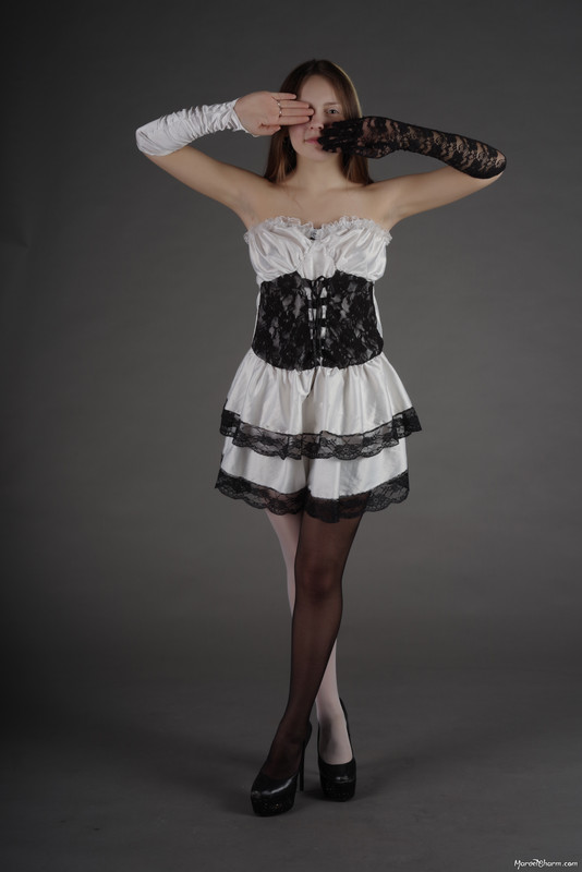 MarvelCharm_Nika-Light-Dark-079