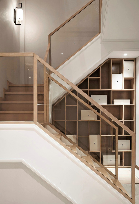 Modern Straight Staircase Design with Wood and Glass