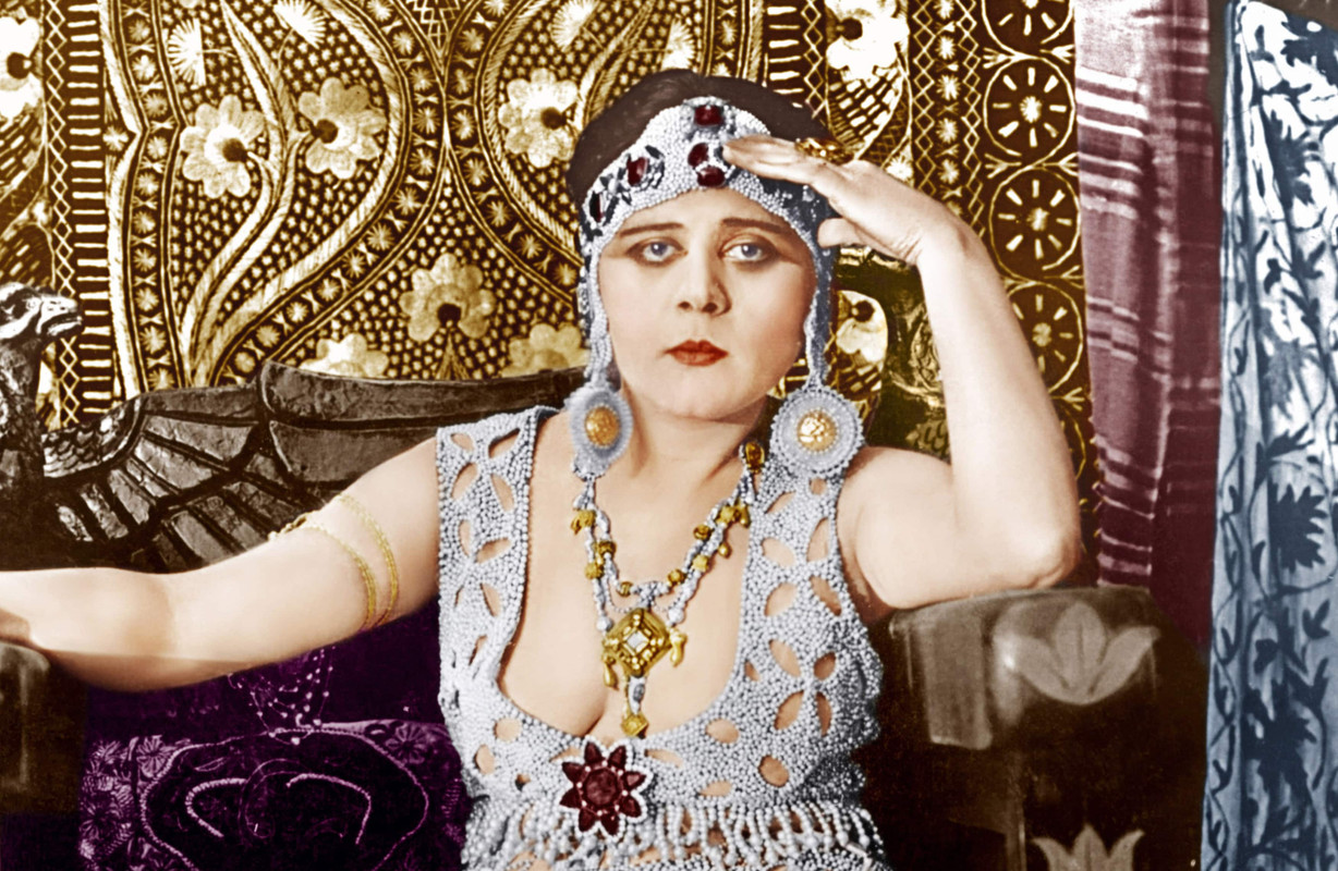 Theda-Bara