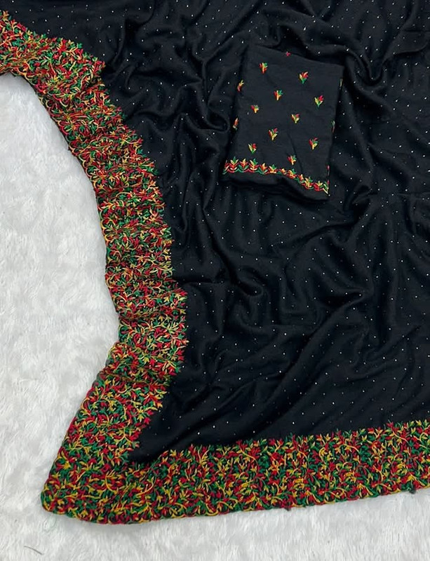 Dhupiyan Silk Saree with Blouse Piece