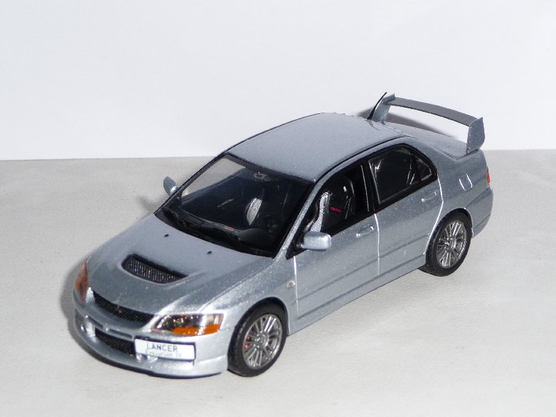 Mitsubishi Lancer Evo (2)