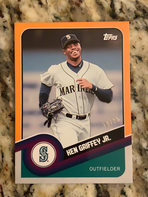 FB7B1BDD-6CCD-4B99-B4F4-62FD62C7CDF7