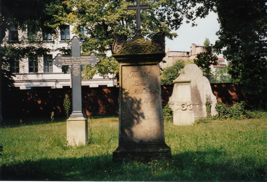 i001504