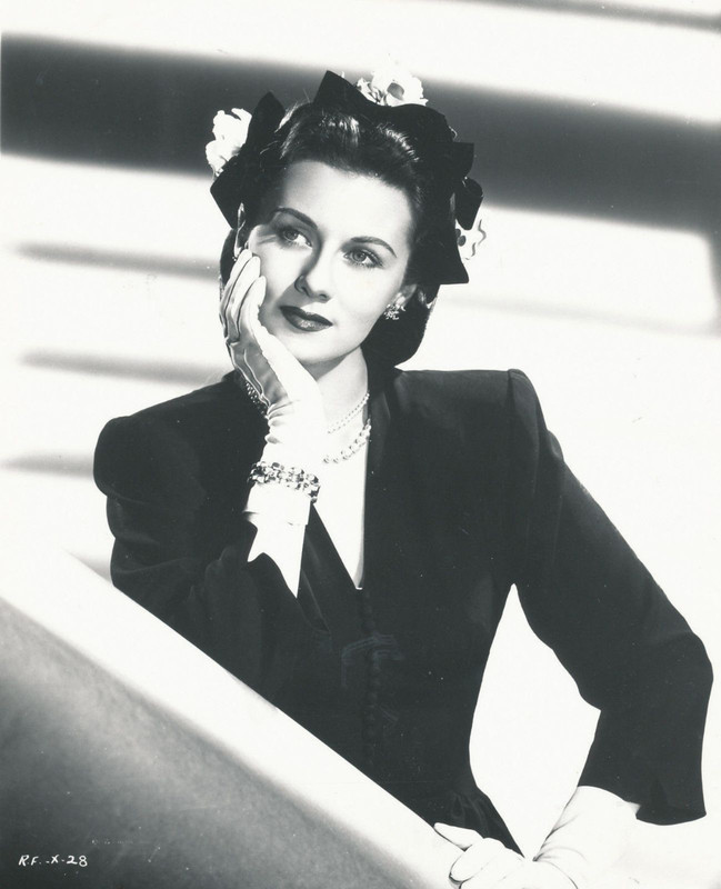 rhonda_fleming_c34