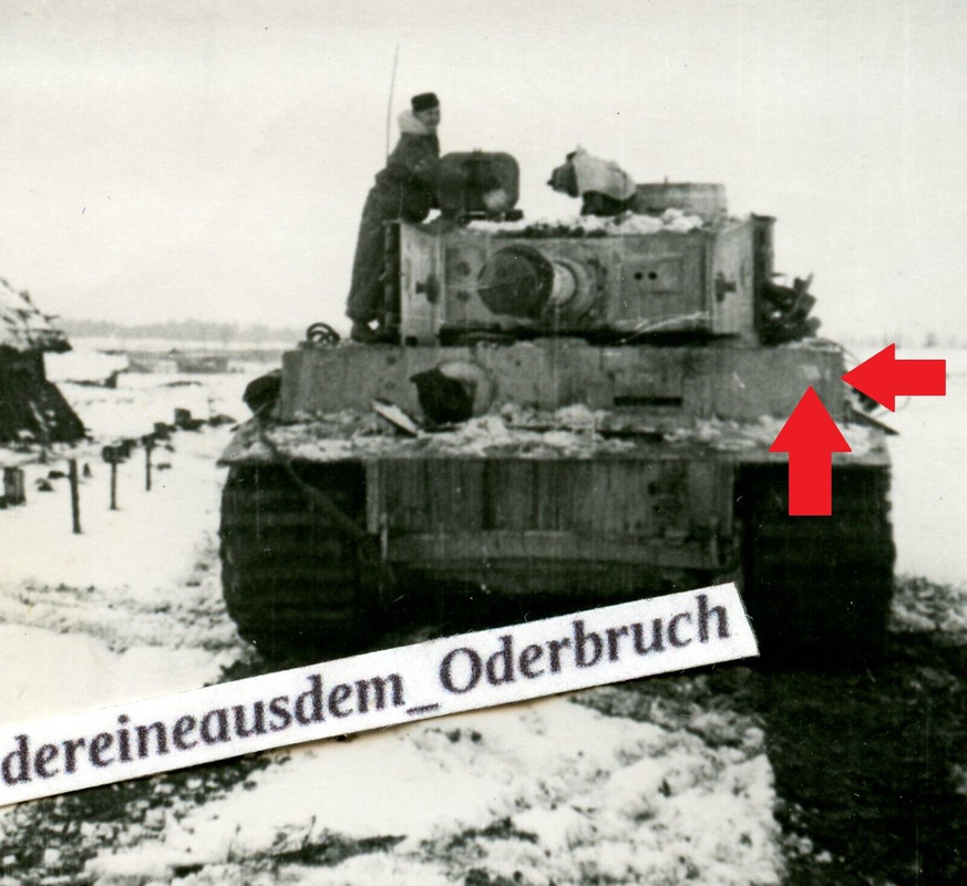 Foto schwerer deutscher Panzer VI Tiger im Einsatz Dez. 1943 Ostfront HKL (3)