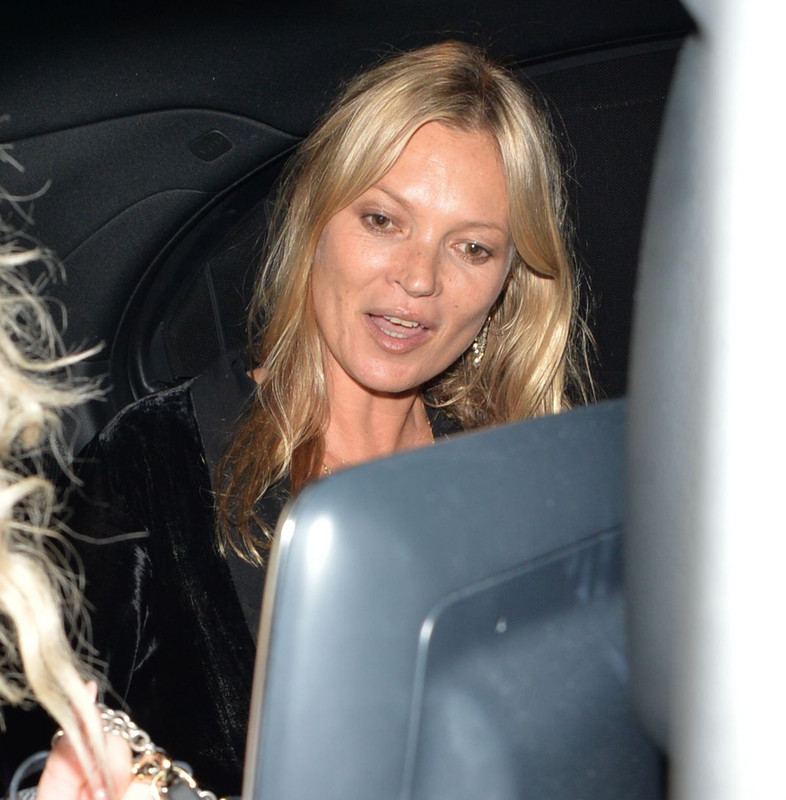 kate-moss-out-and-about-in-london-06-26-2018-2