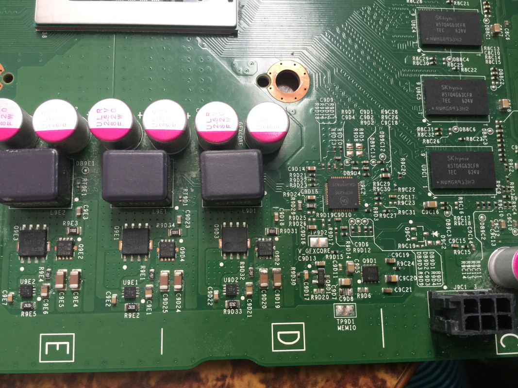 6DDB0585-3349-4C4C-AE9E-F9F95FF02F71