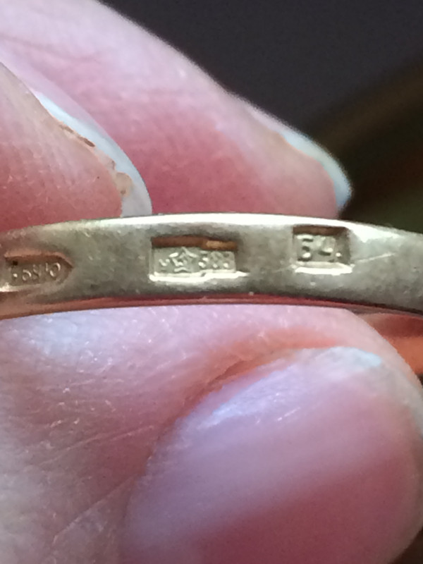 A1CA640E-02A4-4FE8-B564-4E9A5C8D64FB