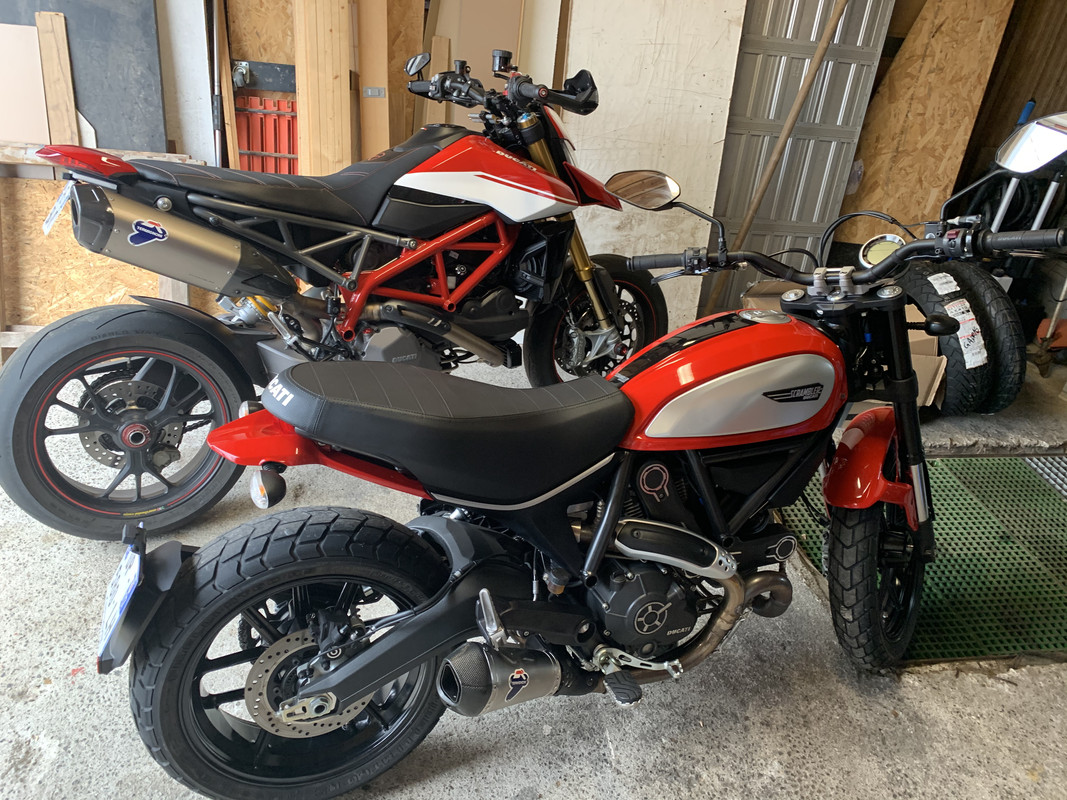 ED001E08-9225-4723-B83D-C9461BA13DEE