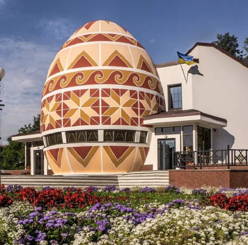 260745525-427821335716825-1090550369215689427-n